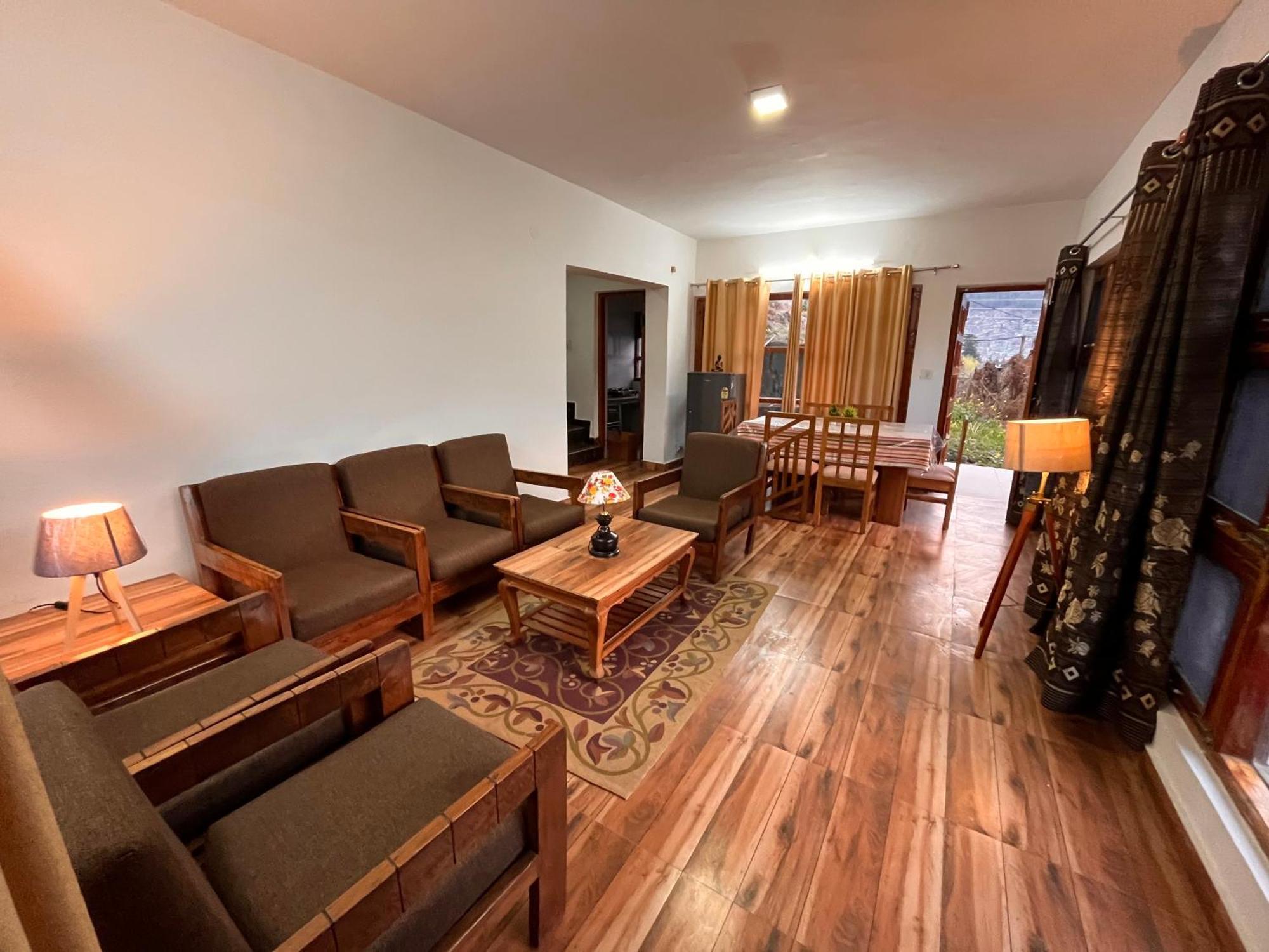 Himalayan River Mountain View 2 Bedrooms Cottage, Manali Exteriör bild