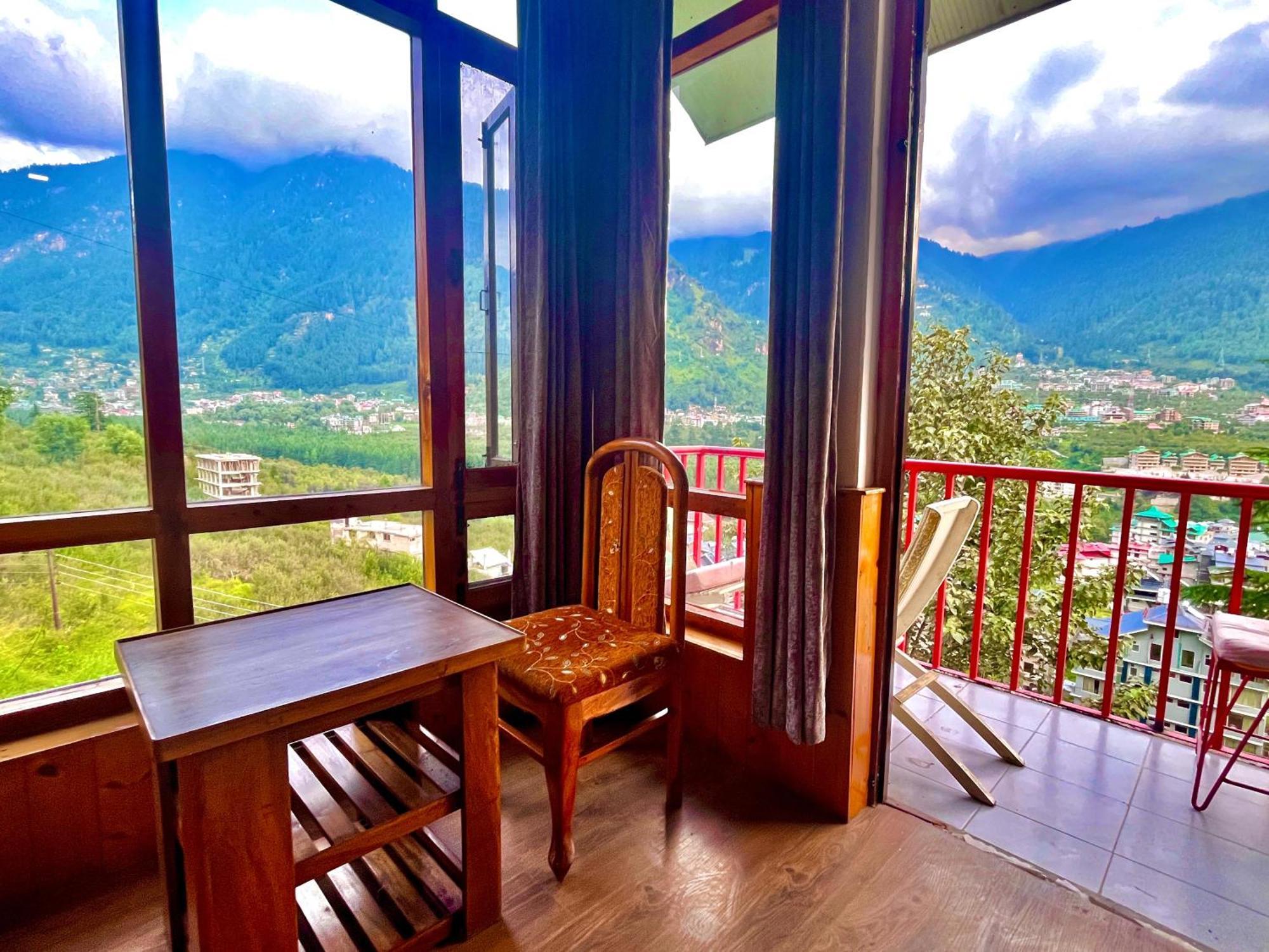 Himalayan River Mountain View 2 Bedrooms Cottage, Manali Exteriör bild